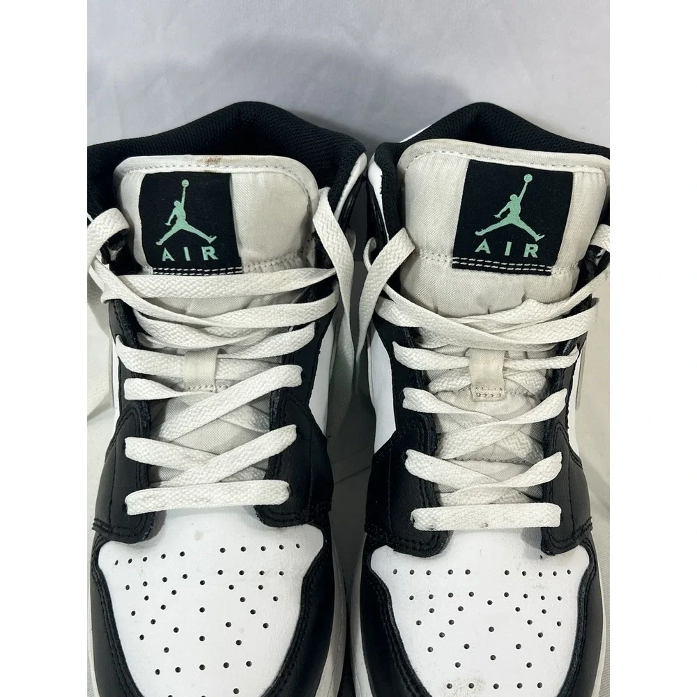 Nike Air Jordan 1 Mid White Green Glow Black DQ8423-103 Size‎ 6